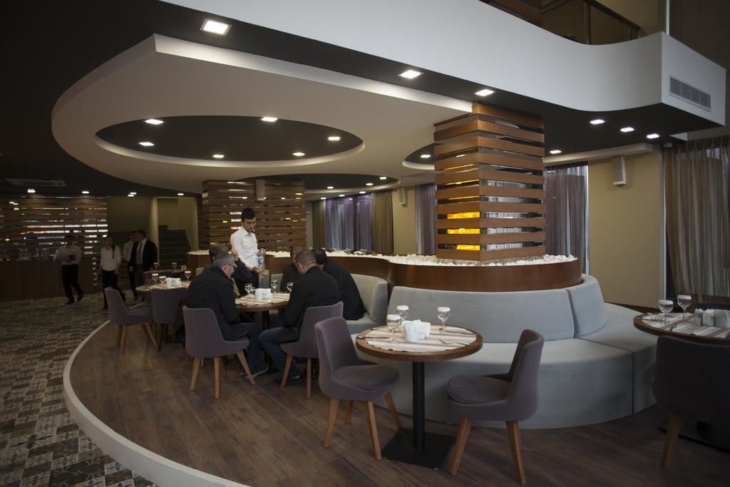 Liv Suit Hotel Diyarbakir Bagian luar foto